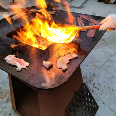 Openlucht van de het Staalbarbecue van Binnenplaatscorten Grill 500*500*700mm Basisanticorrosive